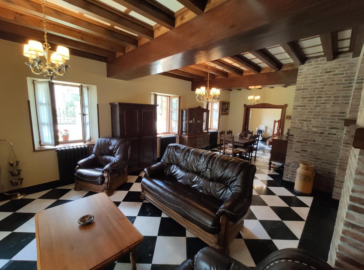 Posada La Casa De Lastras Ogarrio Ngoại thất bức ảnh